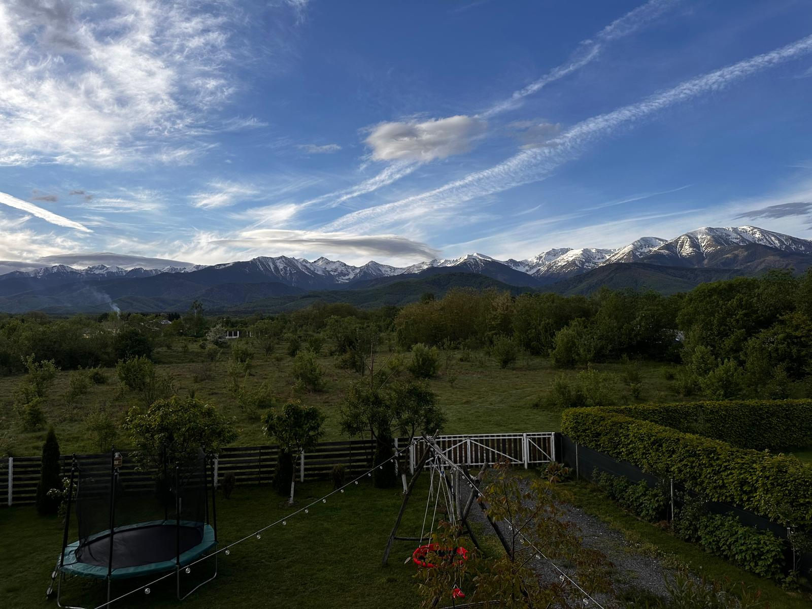 Bucătărie complet utilată cabană